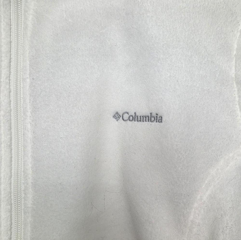 Columbia Soft White Sleeveless Fleece - Picture 4 of 11